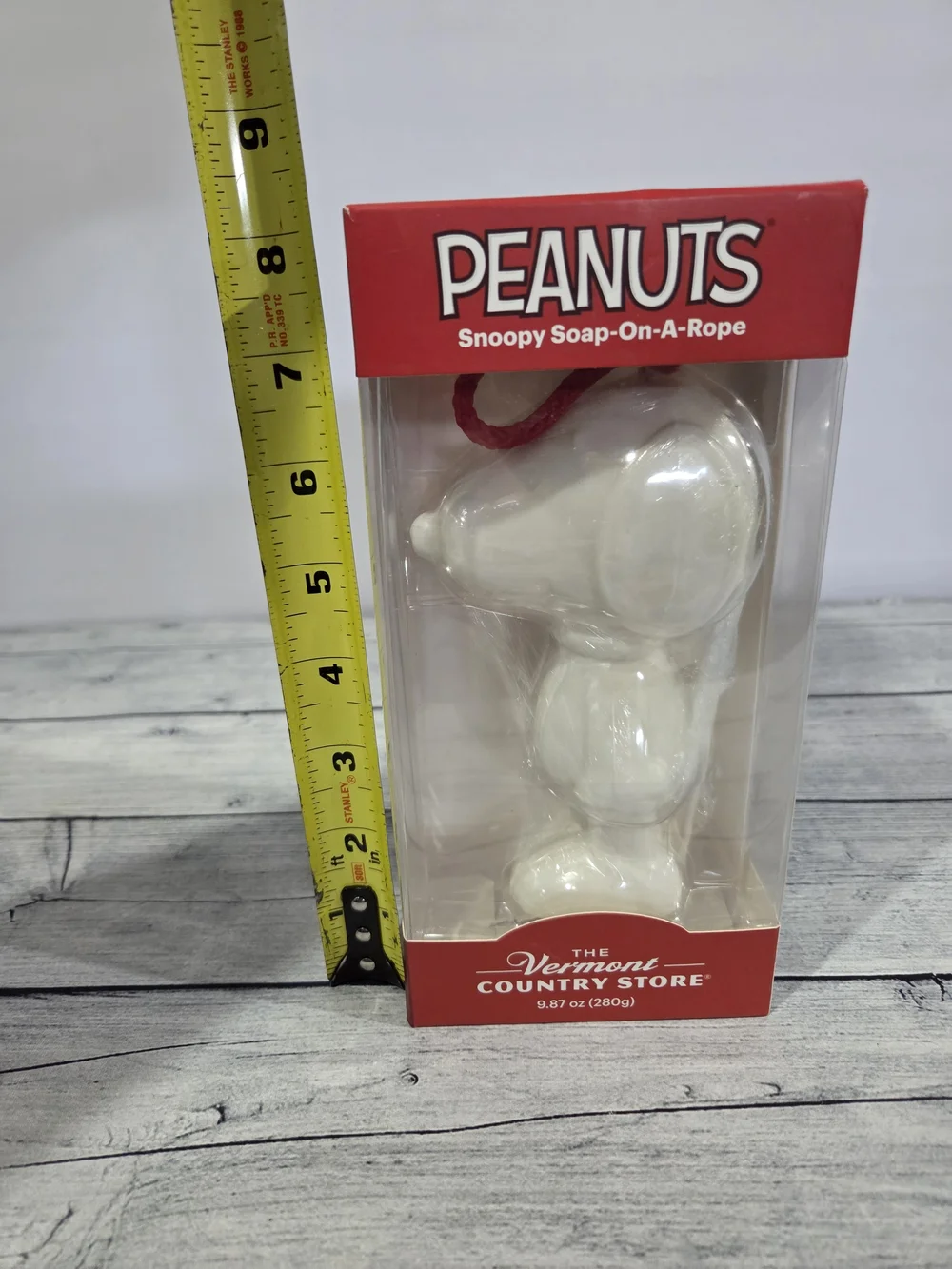 Peanuts The Vermont Country Store Snoopy Soap-On-A-Rope